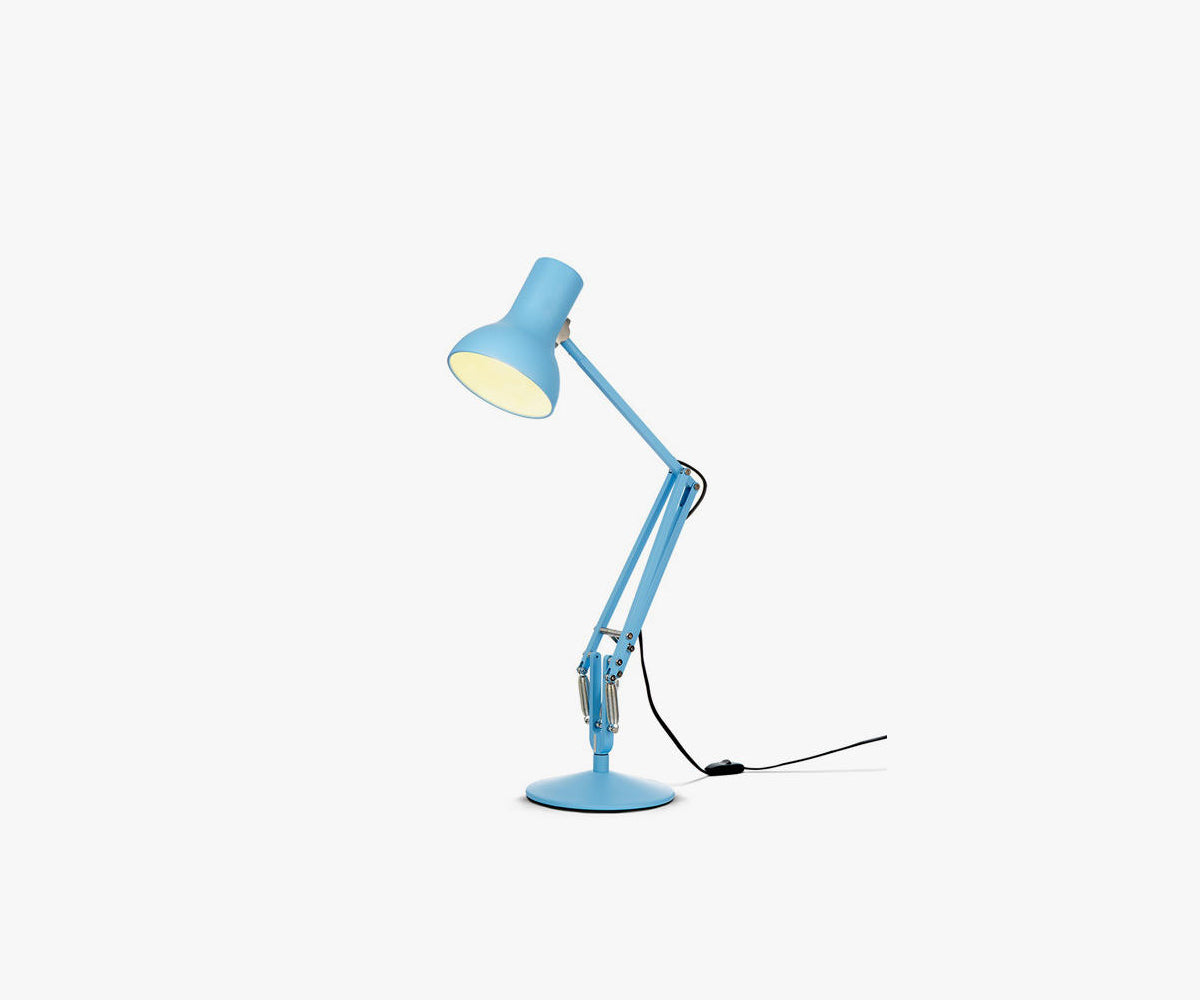 Desk lamp