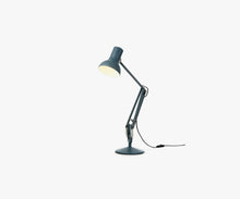 Desk lamp